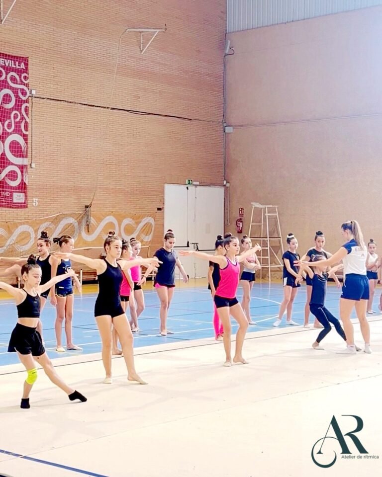 Masterclass de gimnasia rítmica con Lucía González en Sevilla, octubre de 2026