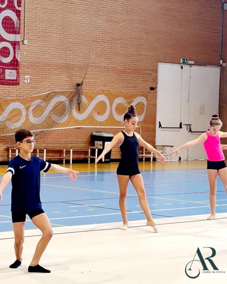 Masterclass de gimnasia rítmica con Lucía González en Sevilla, octubre de 2026 (14 de 30)