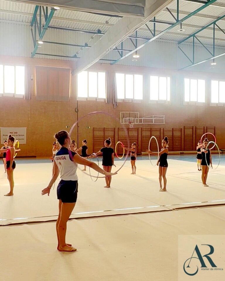 Masterclass de gimnasia rítmica con Lucía González en Sevilla, octubre de 2026 (18 de 30)