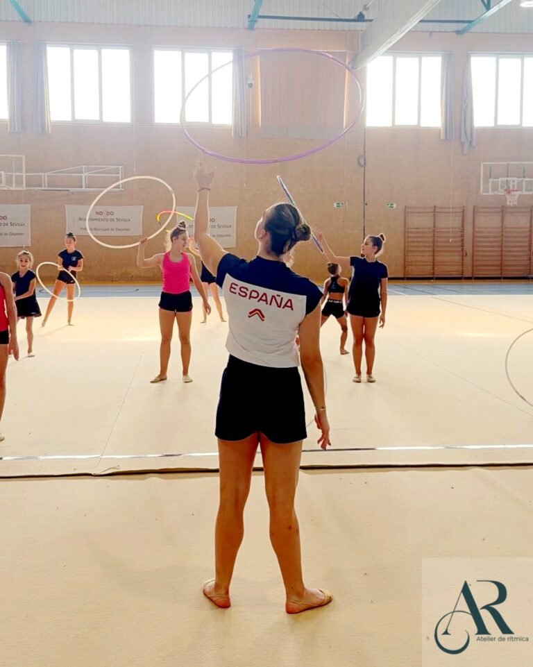 Masterclass de gimnasia rítmica con Lucía González en Sevilla, octubre de 2026 (20 de 30)